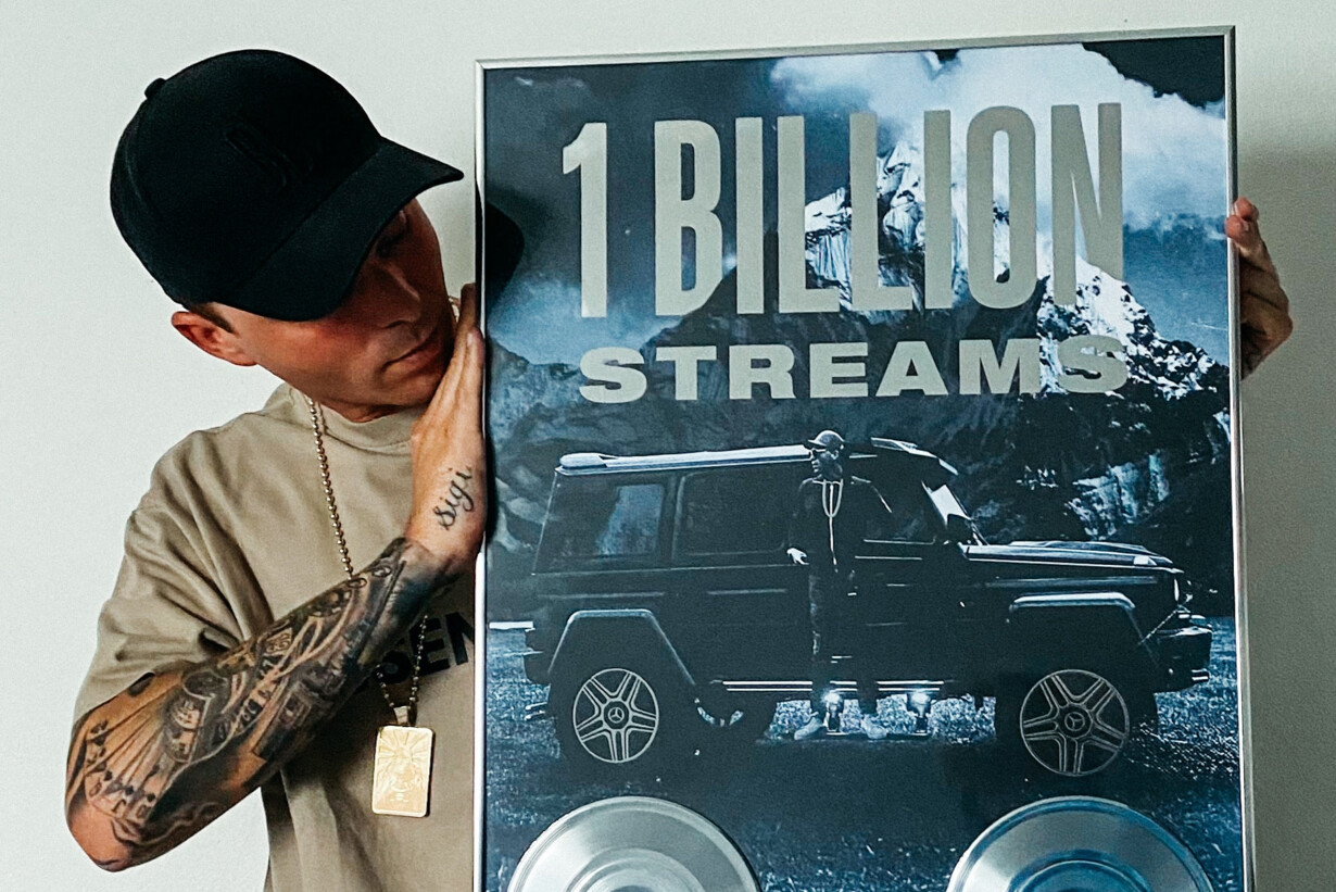 Gilli med 1 milliard streams plade