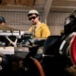 Bad bunny med solbriller på