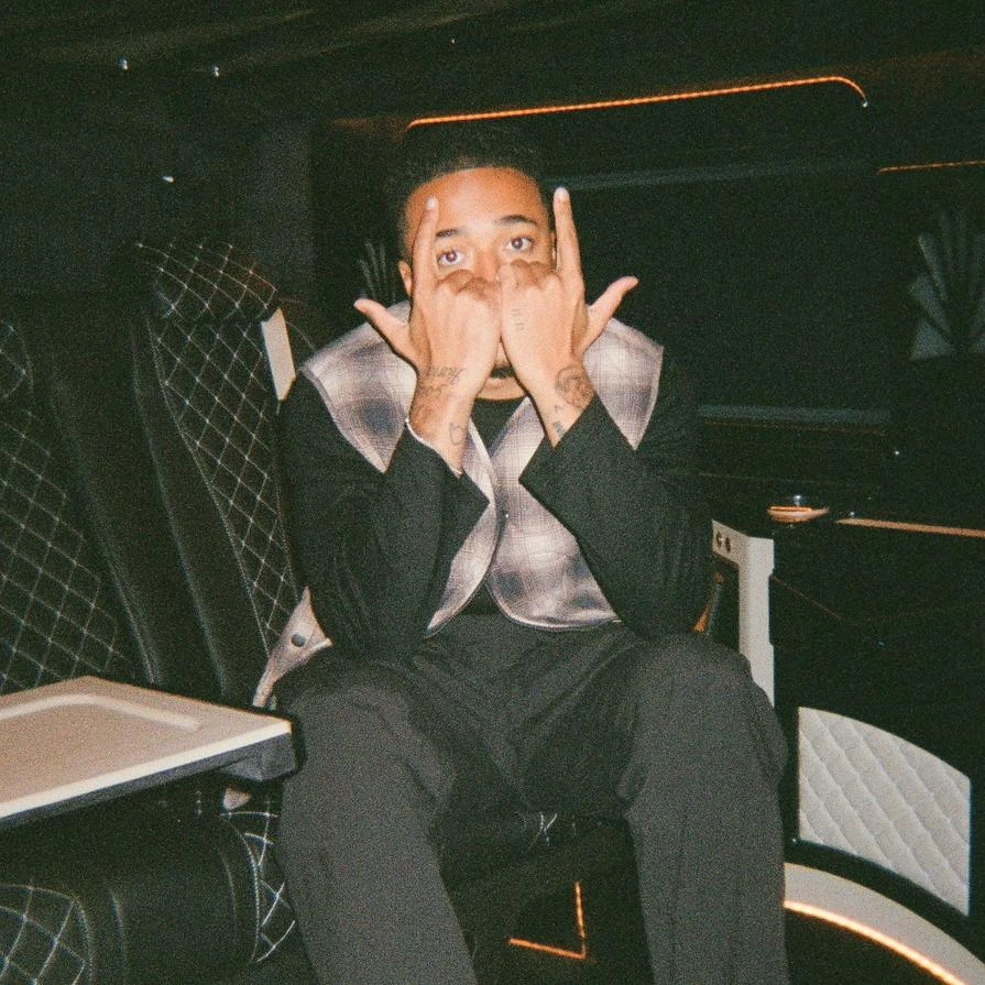 Toko laver håndtegn